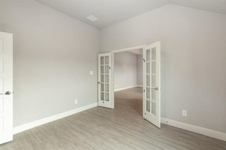 New construction Single-Family house 670 Crystal Lake Ln, Red Oak, TX 75154 CL-2510- photo 17 17
