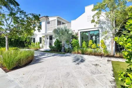 New construction Single-Family house 215 Summa St, West Palm Beach, FL 33405 - image