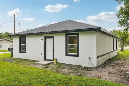 New construction Single-Family house 626 Woodland Ave, Lakeland, FL 33801 - image