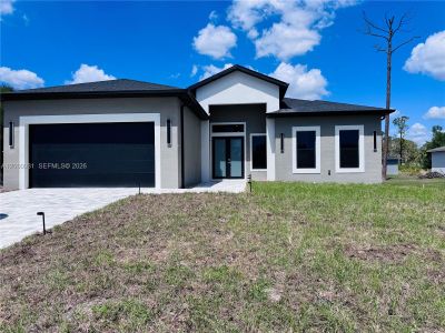 New construction Single-Family house 700 Biscayne Dr, Port Charlotte, FL 33953 - image