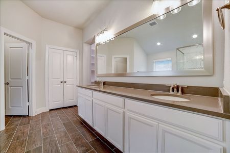 Meyer Ranch by David Weekley Homes in New Braunfels - photo 35 35