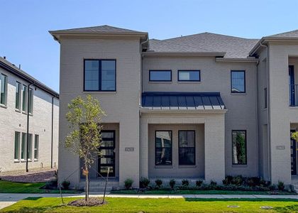 New construction Townhouse house 15632 Millwood Trl, Frisco, TX 75033 null- photo 0