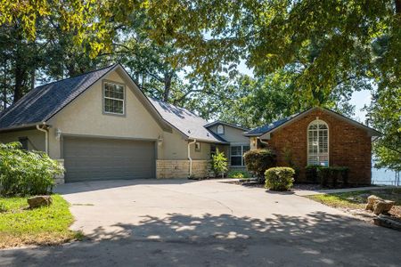 New construction Single-Family house 207 Loon Bay Court, Gun Barrel City, TX 75156 - photo 0