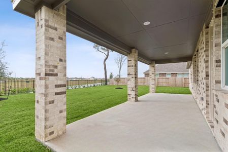 New construction Single-Family house 12219 Old Fashion Cir, Mont Belvieu, TX 77535 plan Malmo - image