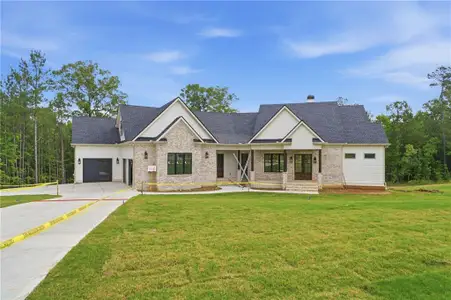 New construction Single-Family house 39 Sweet Rose Ct, Newnan, GA 30265 - image