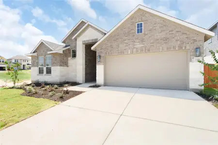 New construction Single-Family house 17809 Fox Manor Dr, Manor, TX 78653 plan Corbin - image