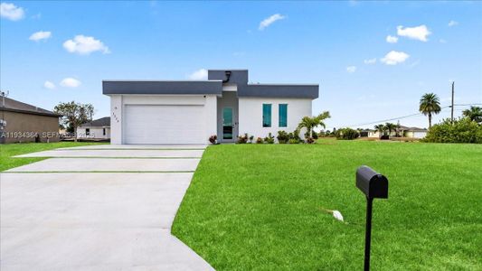 New construction Single-Family house 1222 Nelson Rd N, Cape Coral, FL 33993 - image