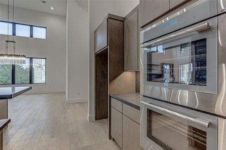 New construction Single-Family house 101 Manciano Dr, Horseshoe Bay, TX 78657 - image 6