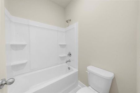 New construction Single-Family house 5575 Overview Dr, Flowery Branch, GA 30542 - image 13