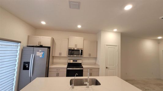 New construction Townhouse house 767 Se 18Th St, Unit 0, Florida City, FL 33034 null- photo 4 4