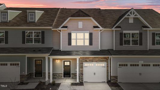 New construction Townhouse house 813 Pryor St, Mebane, NC 27302 null- photo 0