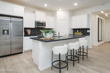 New construction Single-Family house 5033 W Stray Horse Ln, Laveen, AZ 85339 - image 18