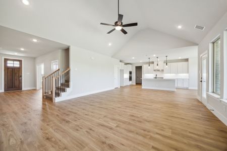 New construction Single-Family house 120 Rancher Trl, Waxahachie, TX 75165 plan Emerson - image 16