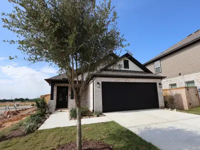 New construction Single-Family house 21211 Jacaranda Blossom Wy, Tomball, TX 77377 plan Magnolia - Smart Series - image