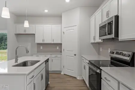 New construction Single-Family house 132 Sagamore Ave, Angier, NC 27501 plan Telfair - image 5