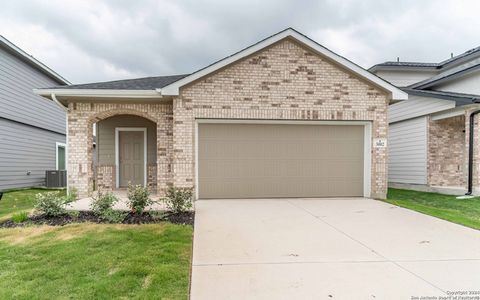 New construction Single-Family house 3002 Haffner Road, Converse, TX 78109 Oak- photo 0