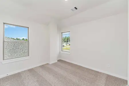 New construction Single-Family house 2902 Haffner Rd, Converse, TX 78109 plan Birch - image 19