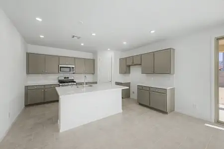 New construction Single-Family house 22609 W Irma Ln, Surprise, AZ 85387 plan 4004 - image 4