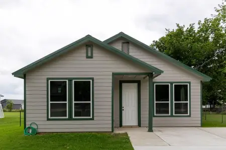 New construction Single-Family house 328 E Norway St, Walnut Springs, TX 76690 - image