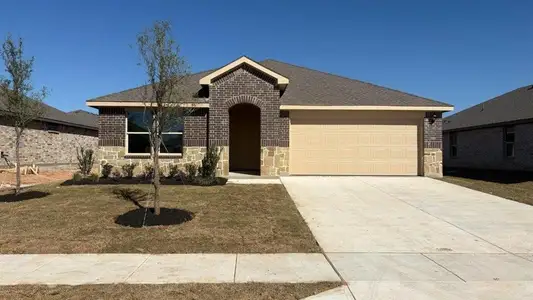New construction Single-Family house 313 Blanco Dr, Azle, TX 76020 plan Lakeway - image