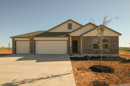 New construction Single-Family house 9318 Bronze Cyn, San Antonio, TX 78002 Kingsley- photo 4 4