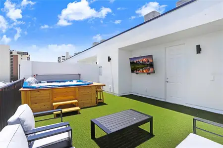 New construction Condo house 15405 Gulf Blvd, Unit B4, St. Petersburg, FL 33708 - image