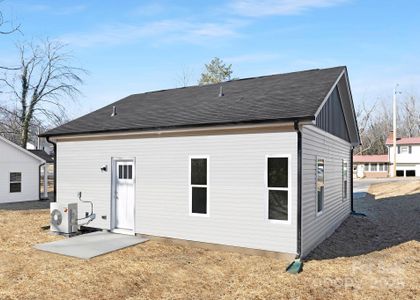 New construction Single-Family house 606 York Ave, Statesville, NC 28677 null- photo 17 17