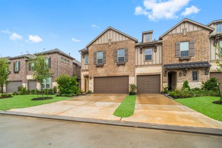 New construction Townhouse house 11231 Buchanan Coves Ln, Cypress, TX 77433 null- photo 1 1