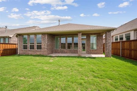 New construction Single-Family house 4032 Aldenwood Rd, Little Elm, TX 76227 Garnet- photo 28 28