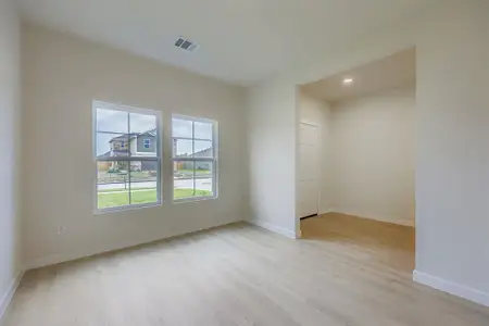 New construction Single-Family house 1020 Park Oak Ln, Crowley, TX 76036 plan Evergreen - image 7