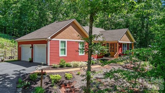 New construction Single-Family house 1241 Hayes Rd, Columbus, NC 28722 - image