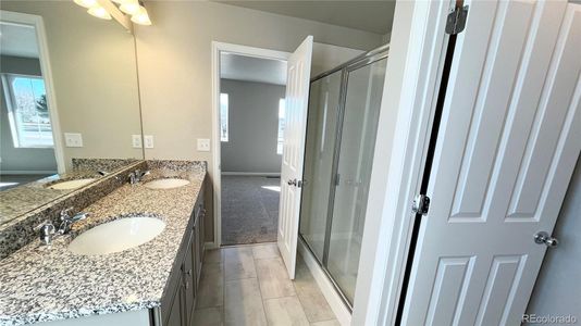 New construction Duplex house 302 Scaup Ln, Johnstown, CO 80534 Denali- photo 8 8