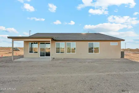 New construction Single-Family house 18975 W Crescent Wy, Buckeye, AZ 85326 - image