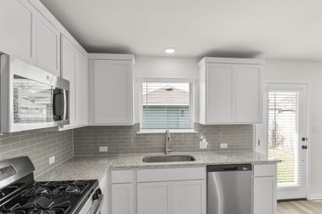 New construction Single-Family house 707 Stampede Rd, San Marcos, TX 78666 plan Pecan - image 11