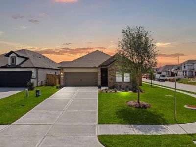 New construction Single-Family house 3502 Atlas Point Ln, Angleton, TX 77515 plan Wise - image