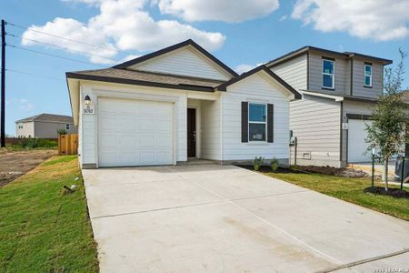 New construction Single-Family house 1010 Tranchet Trl, San Antonio, TX 78221 - image