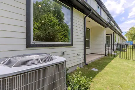 New construction Townhouse house 2600 Gattis School Rd, Unit 1005, Round Rock, TX 78664 - image 3