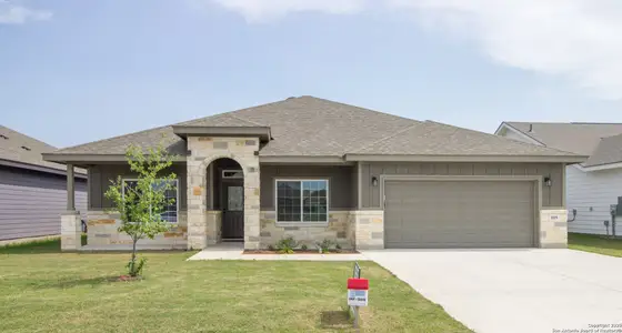 New construction Single-Family house 109 Lost Pnes, Marion, TX 78124 null- photo 0