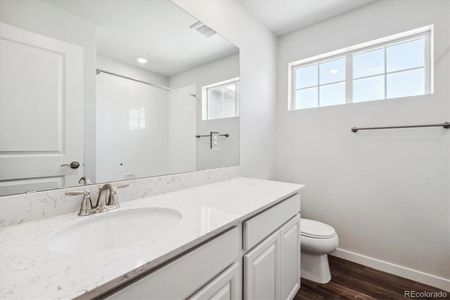 New construction Single-Family house 3302 N Highlands Creek Pkwy, Aurora, CO 80019 Silverthorne- photo 14 14