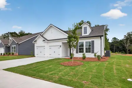 New construction Single-Family house 360 Crimson Feather Dr, Jefferson, GA 30549 plan The Saxton - image