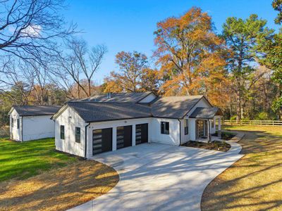 New construction Single-Family house 1755 Snapfinger Rd, Decatur, GA 30032 - image