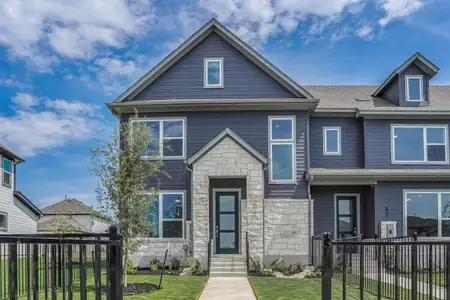 New construction Townhouse house 515 Emory Crossing Blvd, Hutto, TX 78634 - image