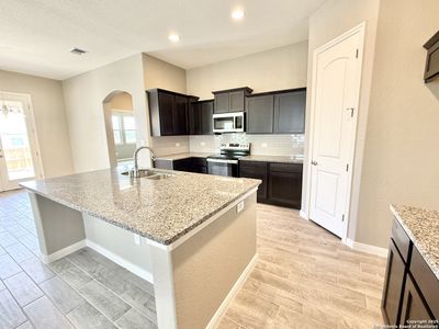 New construction Single-Family house 200 Valley Frg, Pleasanton, TX 78064 - image 4