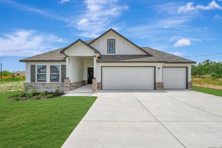 New construction Single-Family house 132 Greeley Dr, Floresville, TX 78114 plan Esparanza - image