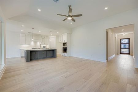 New construction Single-Family house 1817 Flowerfield Ln, Mansfield, TX 76063 plan Plan 1681 - image 14