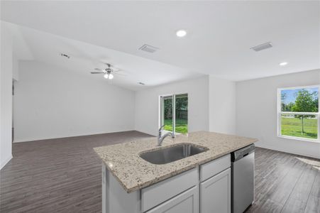 New construction Single-Family house 7845 102Nd Ct, Vero Beach, FL 32967 null- photo 4 4