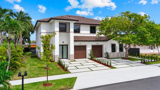 New construction Single-Family house 10915 Sw 52Nd Dr, Miami, FL 33165 - image