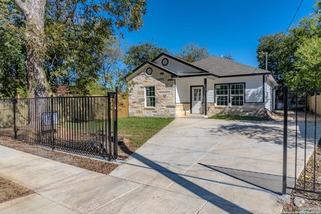 New construction Single-Family house 216 S San Augustine Ave, San Antonio, TX 78237 - image
