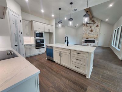 New construction Single-Family house 801 Golden Eagle Cv, Salado, TX 76571 plan Rio - image 7
