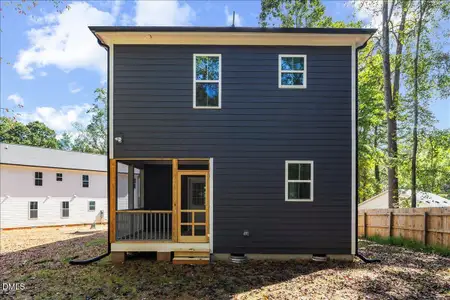 New construction Single-Family house 105 Sherwood Ln, Hillsborough, NC 27278 - image